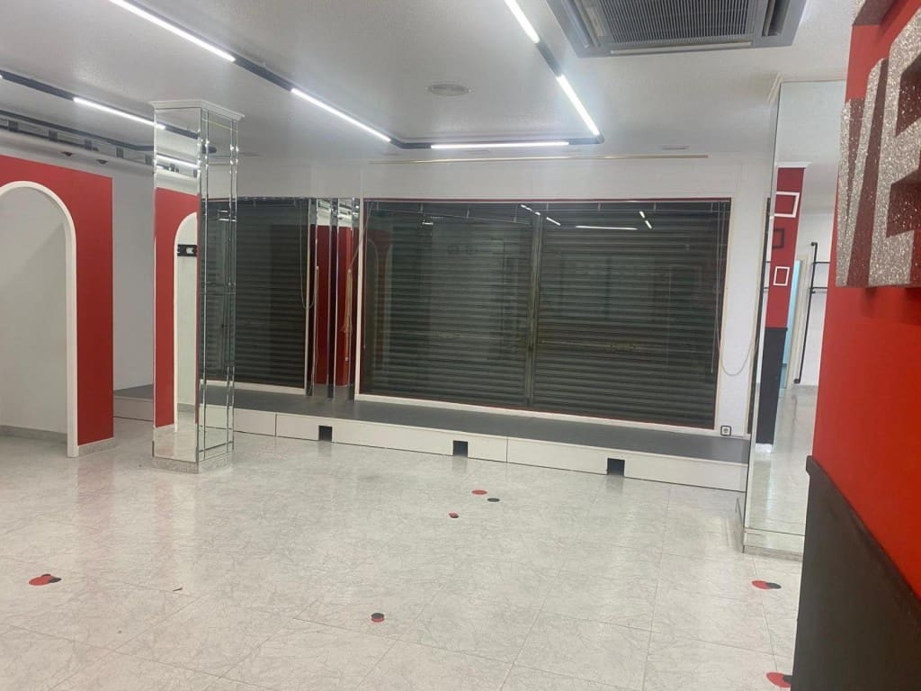 Local Comercial en Elda en venta - 105.000 € (Ref: 9855274)