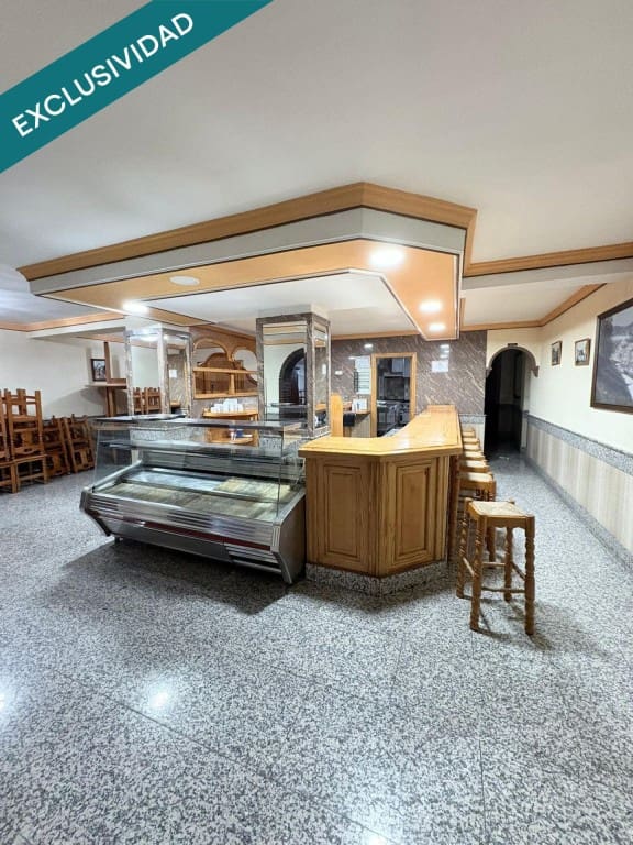Kontor til salg i Montefrio - € 375.000 (Ref: 9855276)