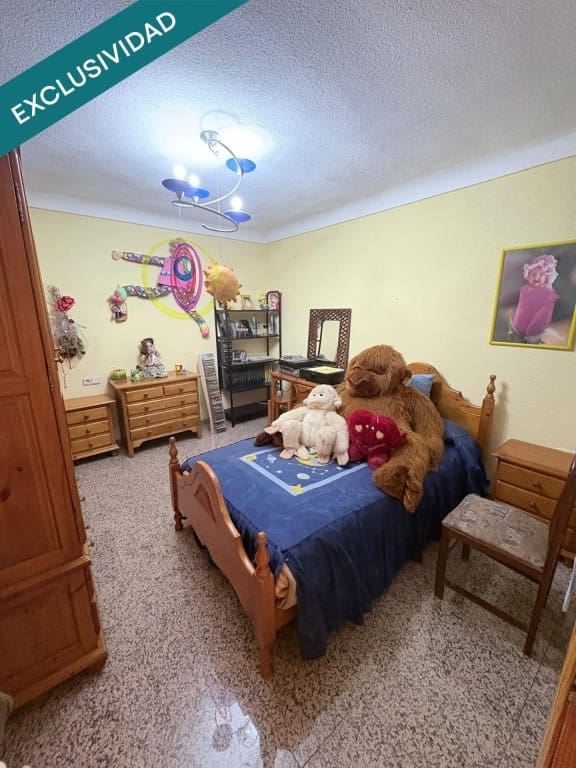 Kontor til salg i Montefrio - € 375.000 (Ref: 9855276)