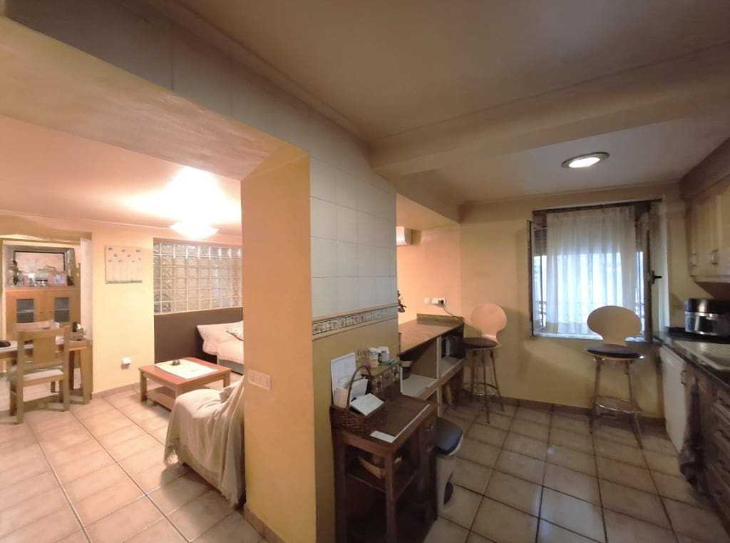 3 bedroom Terraced Villa for sale in Ontinyent - € 195,000 (Ref: 9859754)