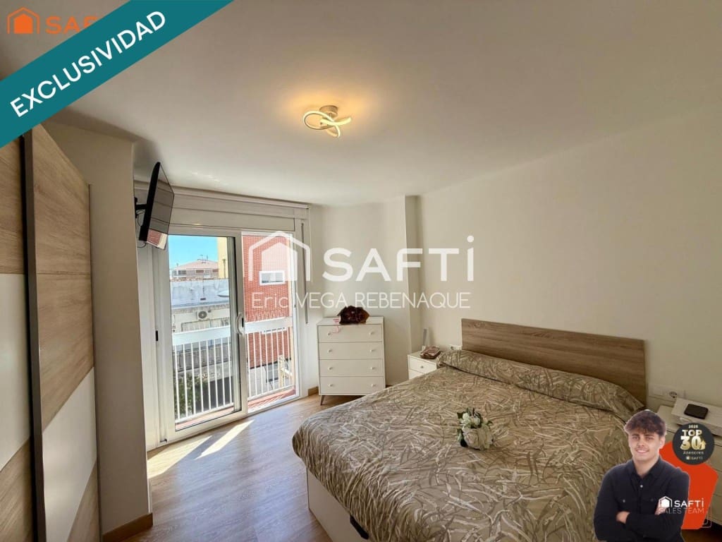 4 bedroom Apartment for sale in Pineda de Mar - € 265,000 (Ref: 9859755)