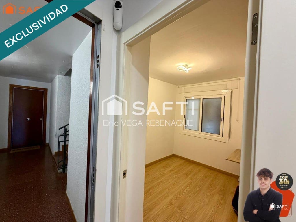4 bedroom Apartment for sale in Pineda de Mar - € 265,000 (Ref: 9859755)