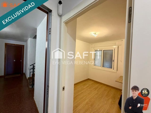 4 makuuhuone Huoneisto myytävänä paikassa Pineda de Mar - 265 000 € (Ref: 9859755)