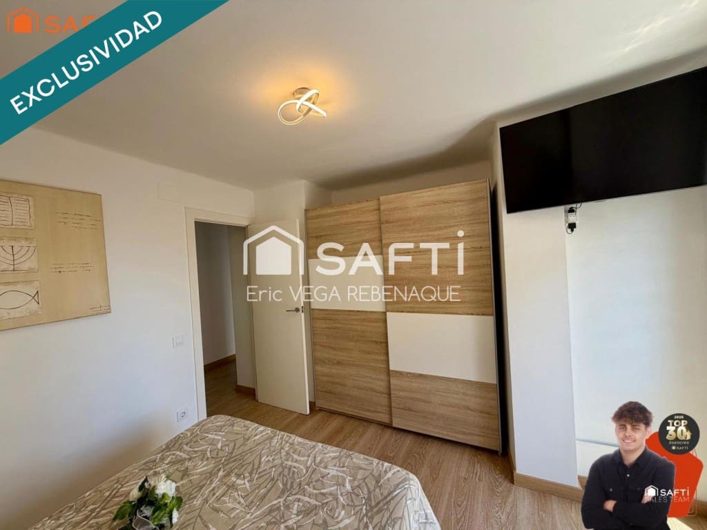 4 bedroom Apartment for sale in Pineda de Mar - € 265,000 (Ref: 9859755)