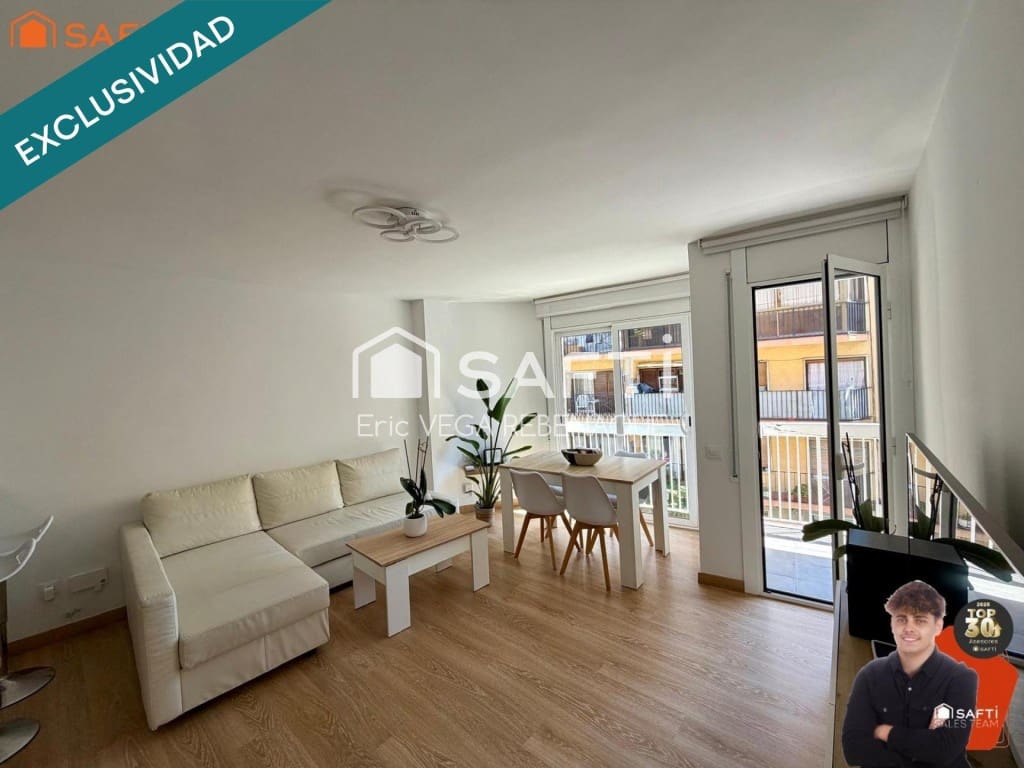 4 bedroom Apartment for sale in Pineda de Mar - € 265,000 (Ref: 9859755)