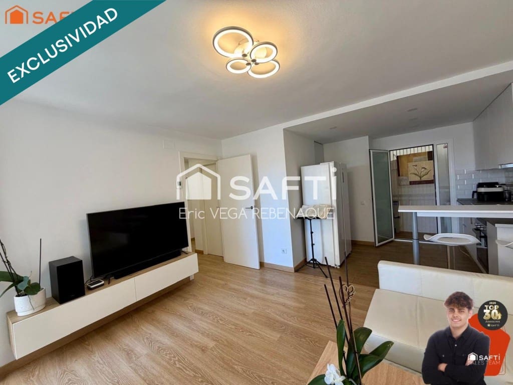 4 bedroom Apartment for sale in Pineda de Mar - € 265,000 (Ref: 9859755)