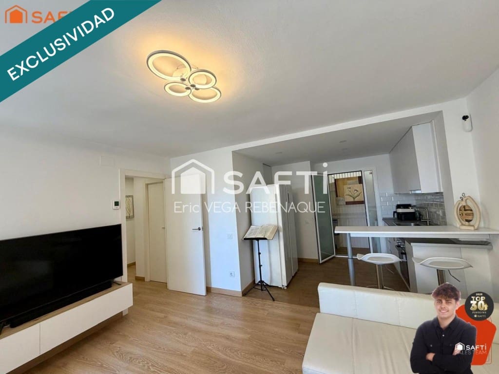 4 bedroom Apartment for sale in Pineda de Mar - € 265,000 (Ref: 9859755)