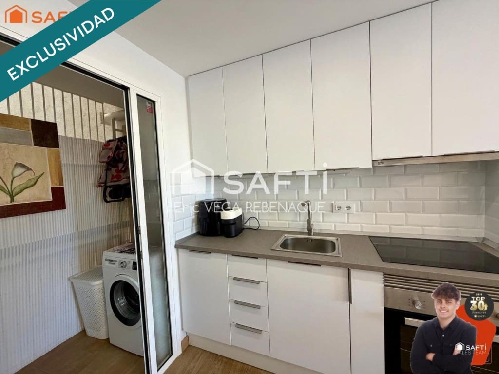 4 bedroom Apartment for sale in Pineda de Mar - € 265,000 (Ref: 9859755)