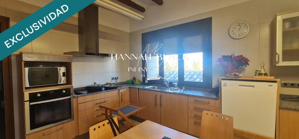 8 soveværelse Finca/Landehus til salg i Bellpuig med swimmingpool - € 395.000 (Ref: 9859756)