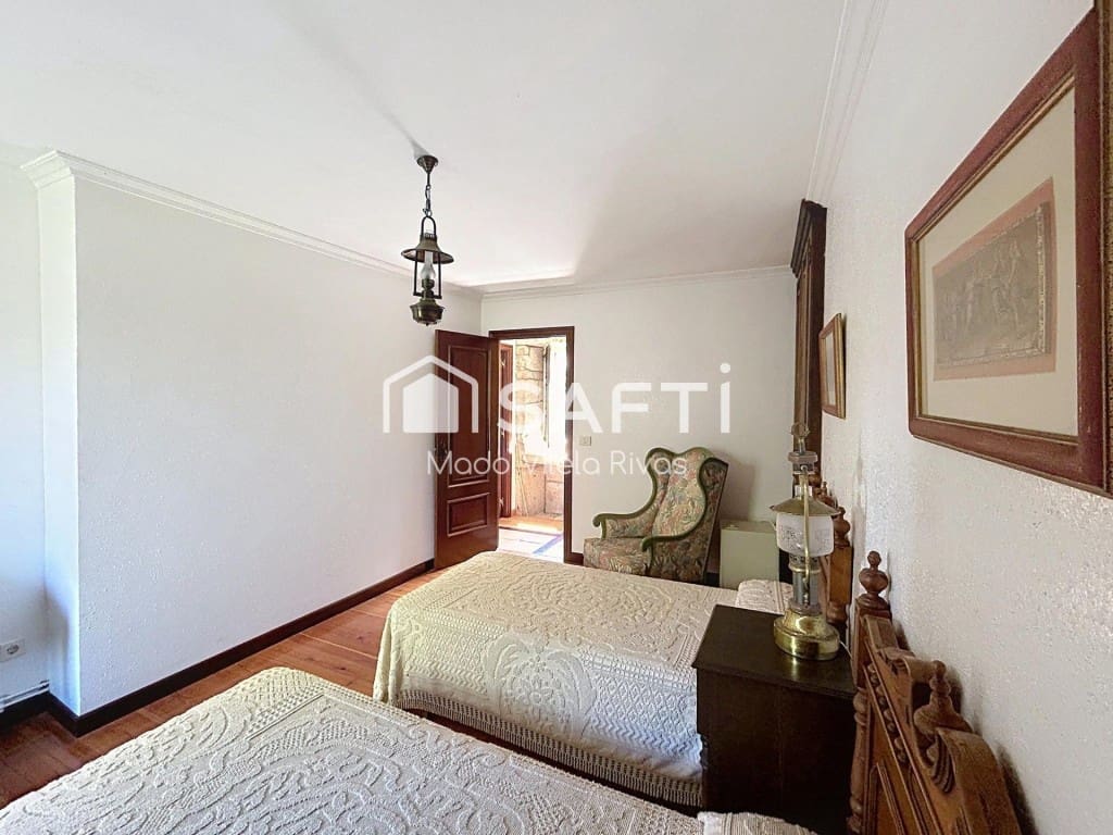 Finca/Casa Rural de 6 habitaciones en Moraña en venta con piscina garaje - 690.000 € (Ref: 9859759)