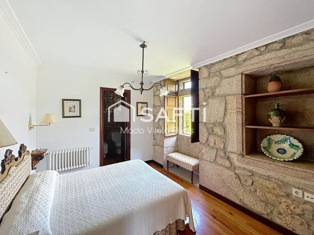 Finca/Casa Rural de 6 habitaciones en Moraña en venta con piscina garaje - 690.000 € (Ref: 9859759)