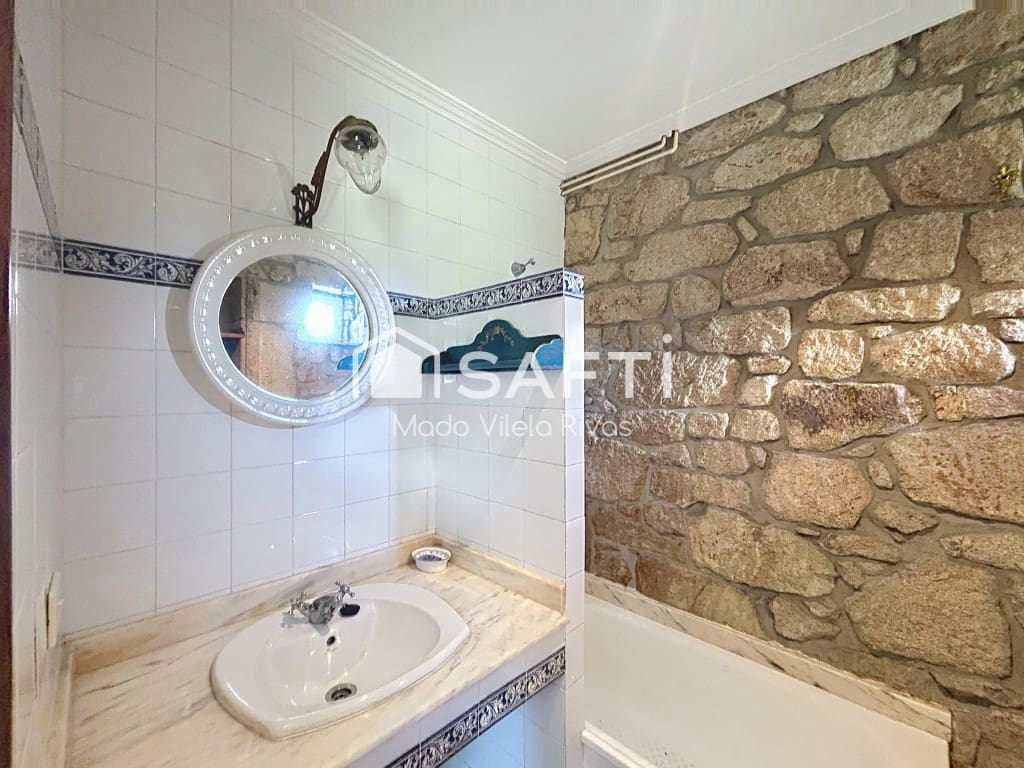 Finca/Casa Rural de 6 habitaciones en Moraña en venta con piscina garaje - 690.000 € (Ref: 9859759)