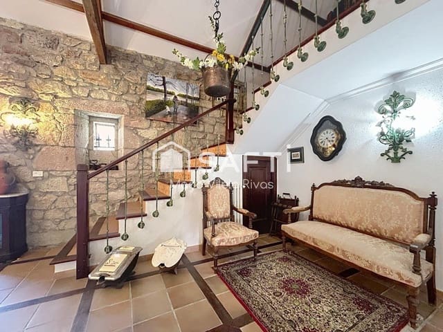Finca/Casa Rural de 6 habitaciones en Moraña en venta con piscina garaje - 690.000 € (Ref: 9859759)