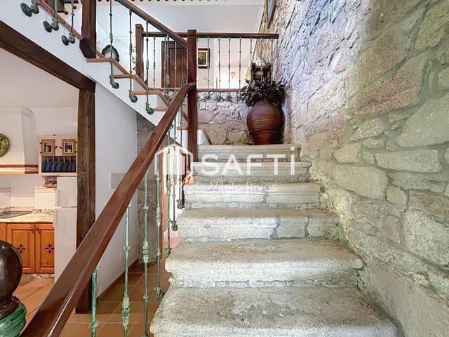 Finca/Casa Rural de 6 habitaciones en Moraña en venta con piscina garaje - 690.000 € (Ref: 9859759)