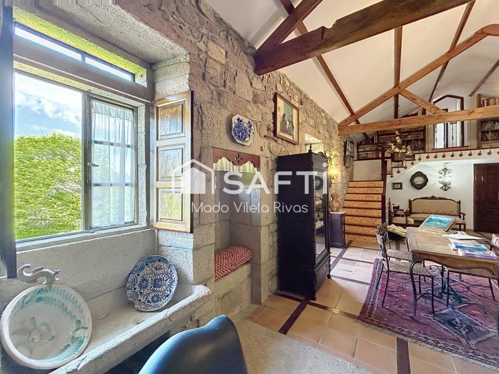 Finca/Casa Rural de 6 habitaciones en Moraña en venta con piscina garaje - 690.000 € (Ref: 9859759)