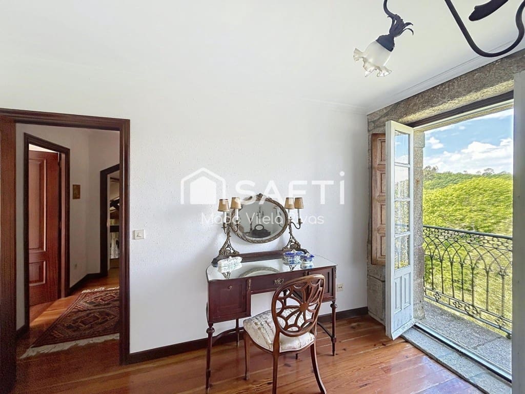 Finca/Casa Rural de 6 habitaciones en Moraña en venta con piscina garaje - 690.000 € (Ref: 9859759)