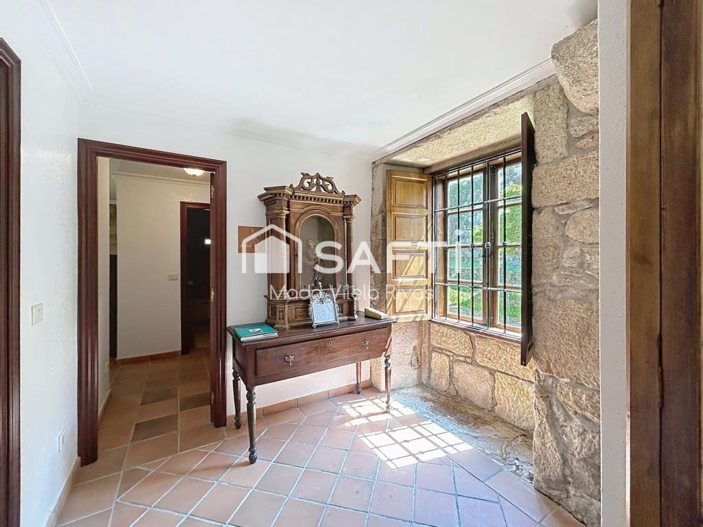 Finca/Casa Rural de 6 habitaciones en Moraña en venta con piscina garaje - 690.000 € (Ref: 9859759)