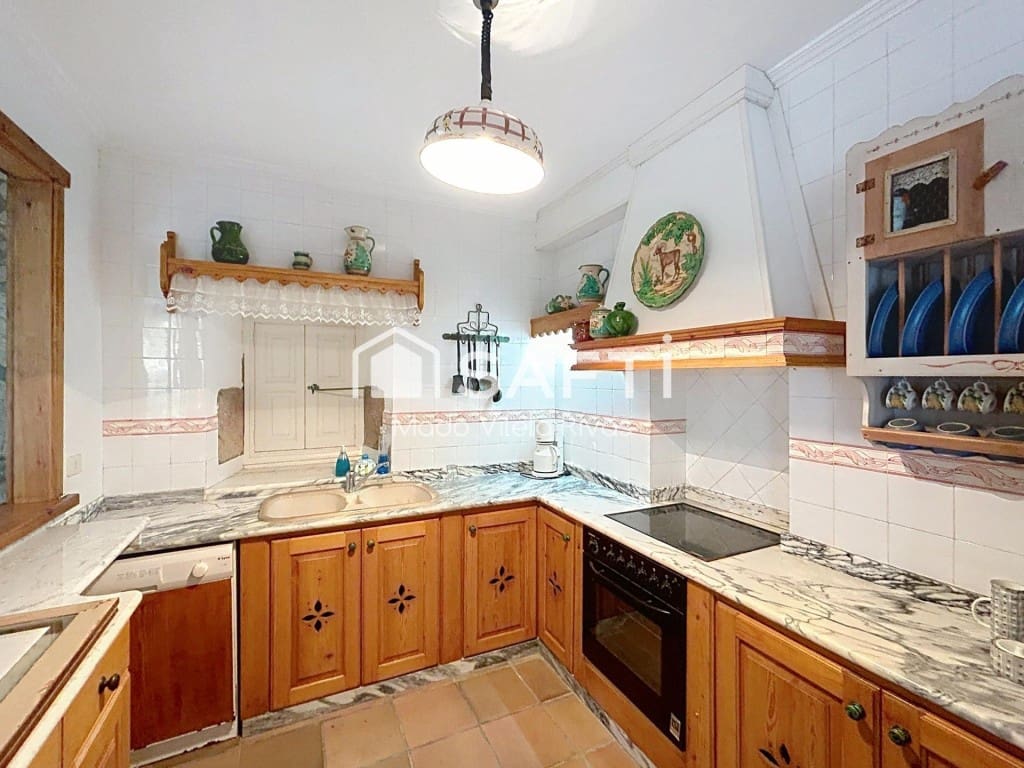Finca/Casa Rural de 6 habitaciones en Moraña en venta con piscina garaje - 690.000 € (Ref: 9859759)
