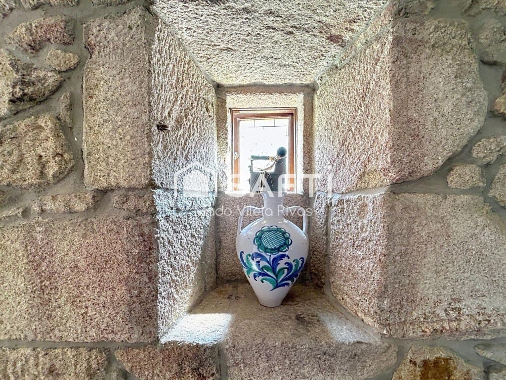 Finca/Casa Rural de 6 habitaciones en Moraña en venta con piscina garaje - 690.000 € (Ref: 9859759)