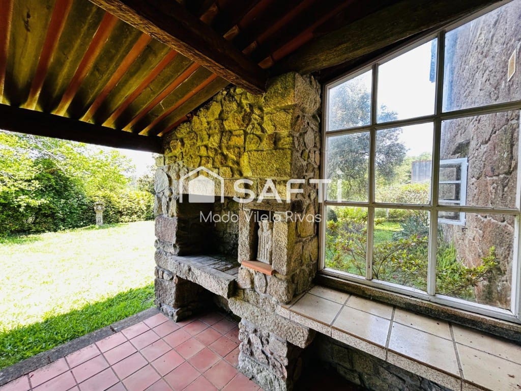Finca/Casa Rural de 6 habitaciones en Moraña en venta con piscina garaje - 690.000 € (Ref: 9859759)