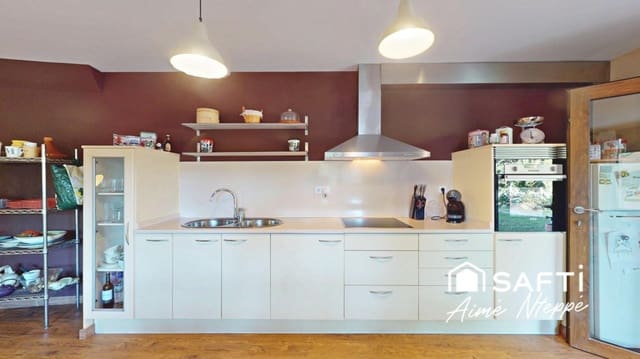 5 soveværelse Villa til salg i Begur med swimmingpool garage - € 650.000 (Ref: 9859760)