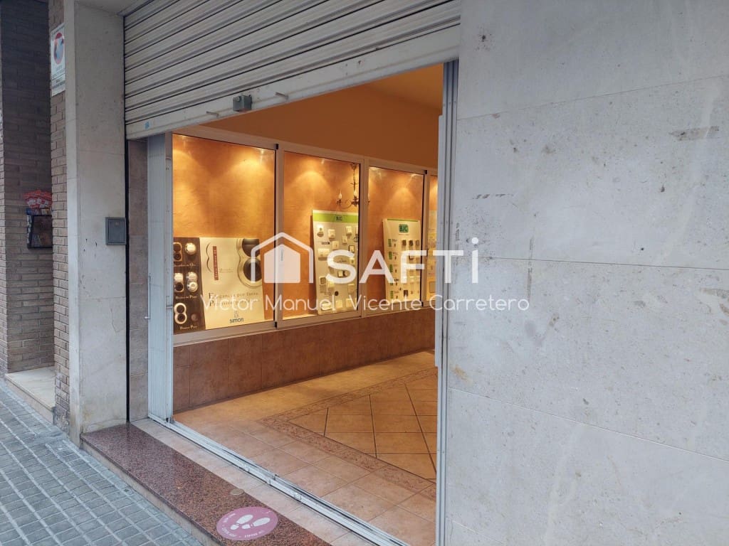 Kommersiell til salgs i Sagunto / Sagunt - € 137 000 (Ref: 9859761)