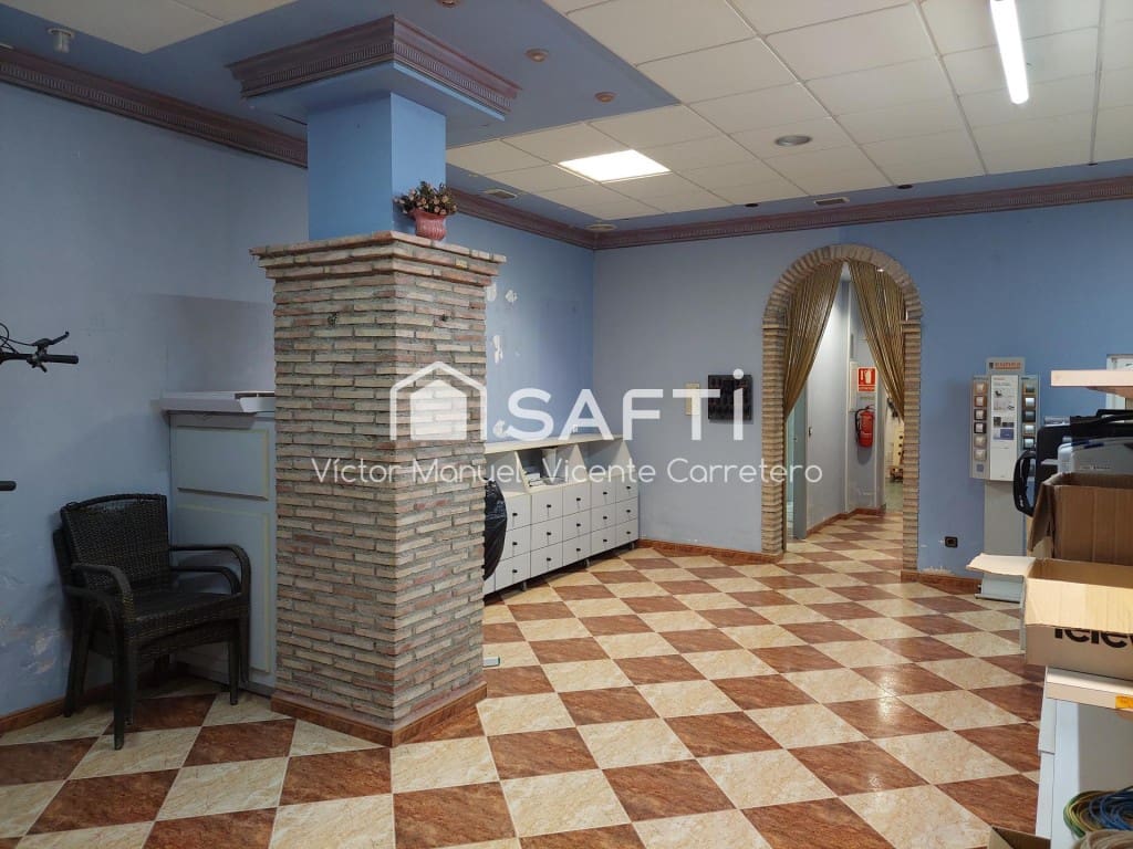 Kommersiell til salgs i Sagunto / Sagunt - € 137 000 (Ref: 9859761)