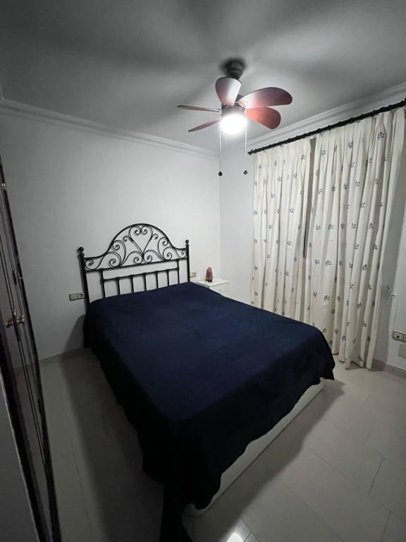 2 bedroom Apartment for rent in Malaga city - € 1,050 (Ref: 9859762)