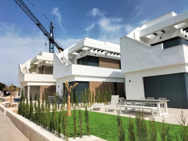 3 soverom Villa til salgs i Pinar de Campoverde, Pilar de la Horadada med svømmebasseng - € 420 000 (Ref: 9859785)