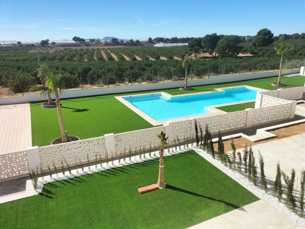 3 soverom Villa til salgs i Pilar de la Horadada med svømmebasseng - € 420 000 (Ref: 9859785)