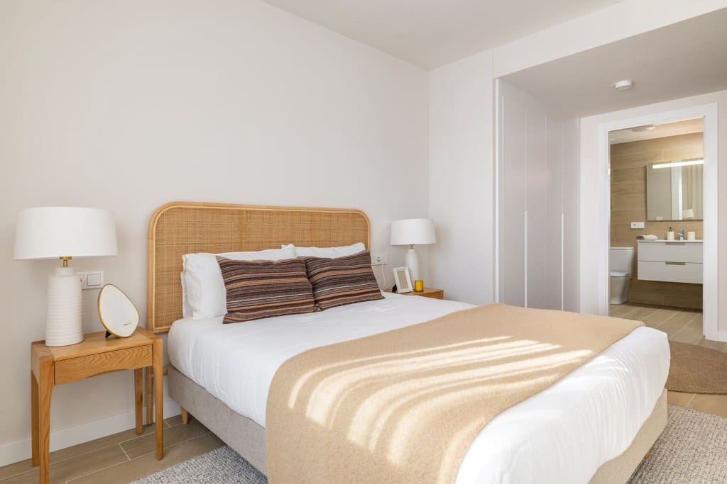 2 soveværelse Lejlighed til salg i Calpe / Calp med swimmingpool - € 435.000 (Ref: 9859824)