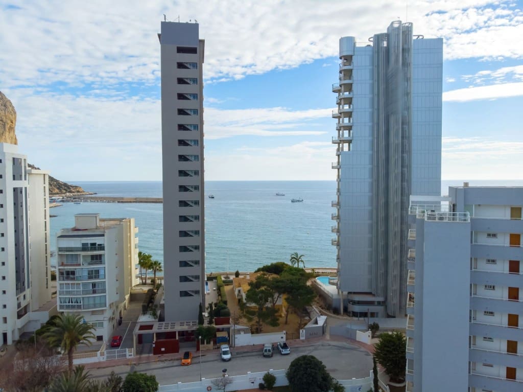 3 soveværelse Lejlighed til salg i Calpe / Calp med swimmingpool - € 676.000 (Ref: 9859841)
