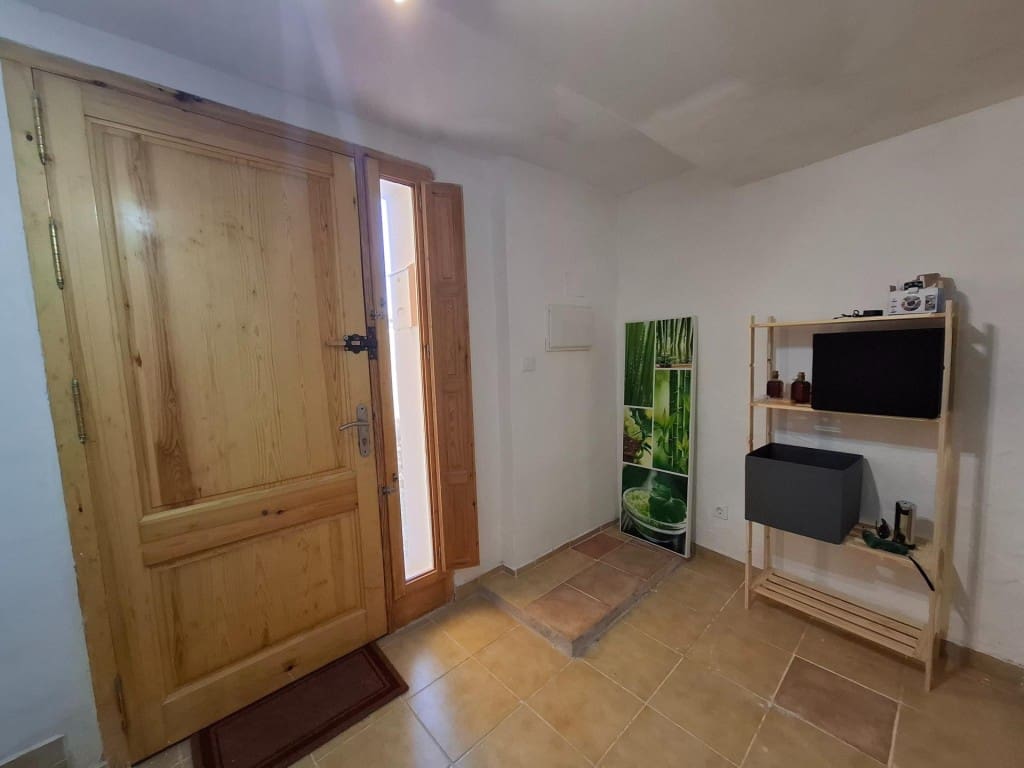 3 soverom Rekkehus til salgs i Ontinyent - € 89 000 (Ref: 9861729)