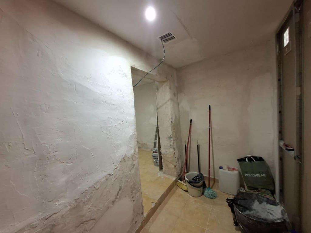 3 soverom Rekkehus til salgs i Ontinyent - € 89 000 (Ref: 9861729)
