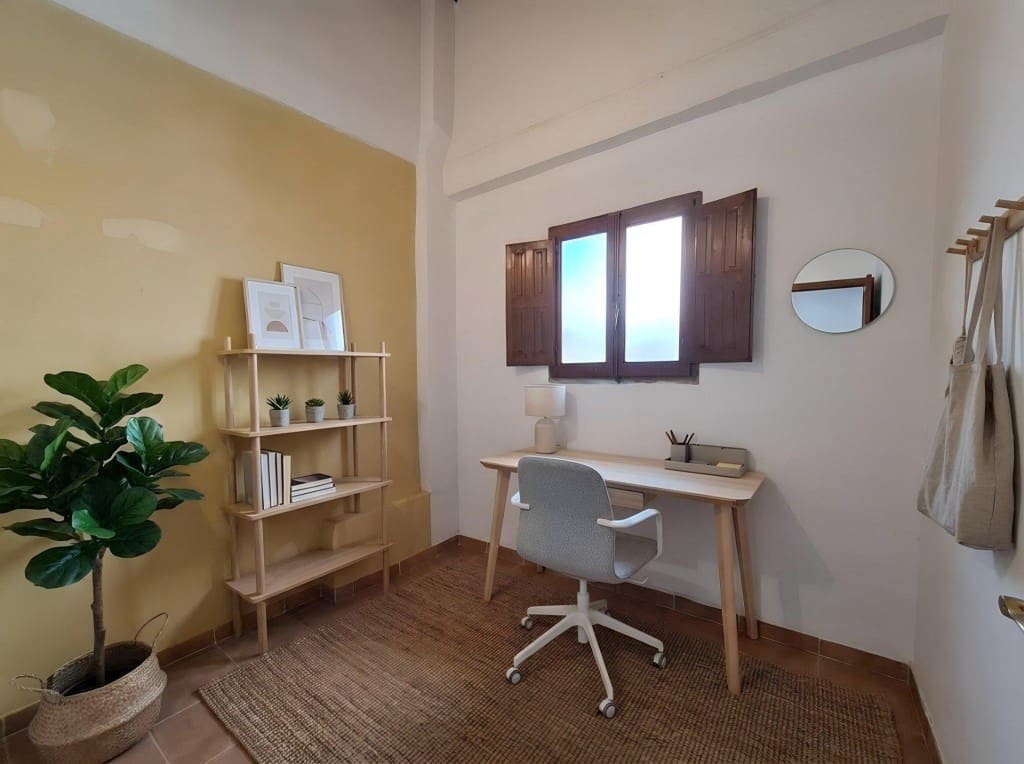 3 soverom Rekkehus til salgs i Ontinyent - € 89 000 (Ref: 9861729)