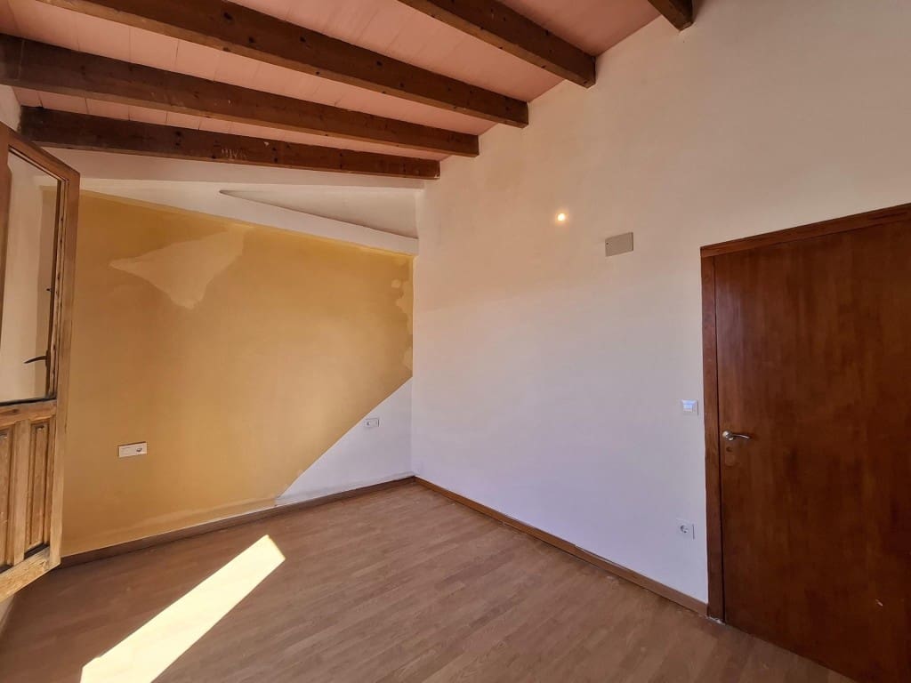 3 soverom Rekkehus til salgs i Ontinyent - € 89 000 (Ref: 9861729)