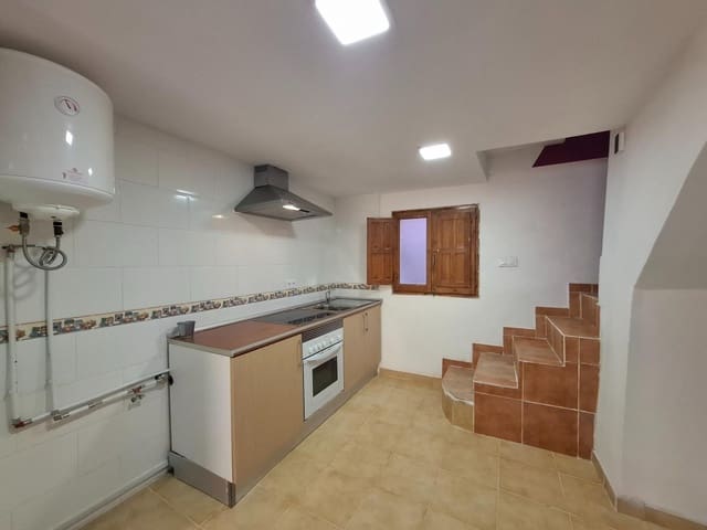 Adosado de 3 habitaciones en Ontinyent en venta - 89.000 € (Ref: 9861729)