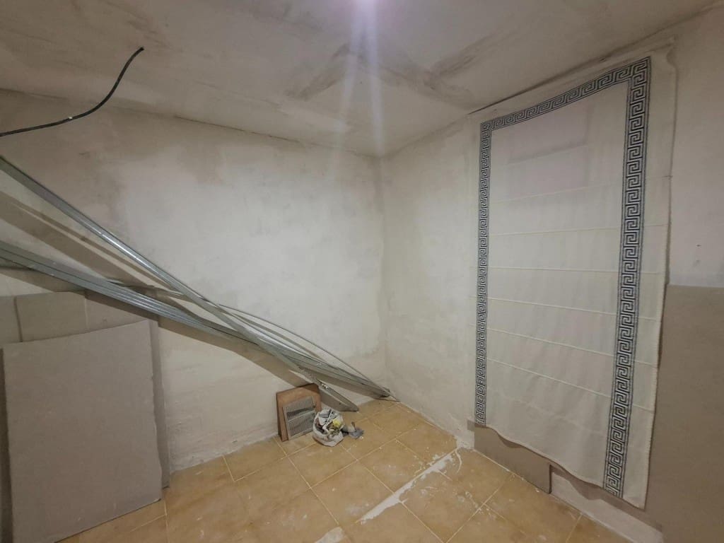 3 soverom Rekkehus til salgs i Ontinyent - € 89 000 (Ref: 9861729)