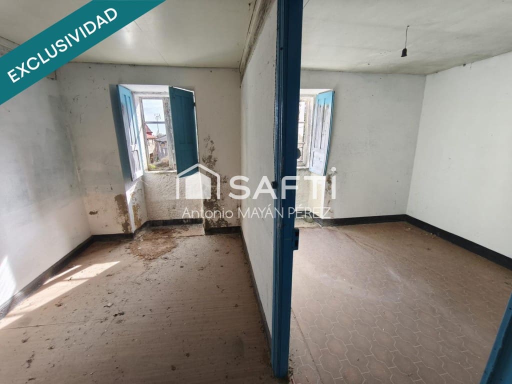 4 bedroom Finca/Country House for sale in Muros - € 116,790 (Ref: 9861731)