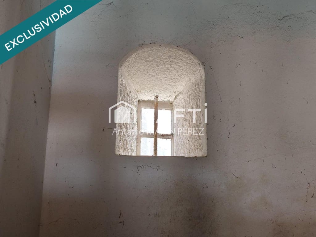4 bedroom Finca/Country House for sale in Muros - € 116,790 (Ref: 9861731)
