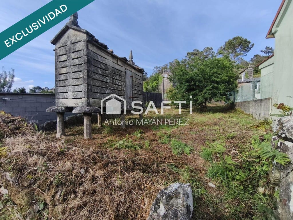 4 bedroom Finca/Country House for sale in Muros - € 116,790 (Ref: 9861731)
