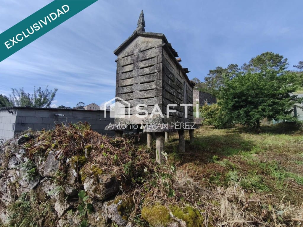 4 bedroom Finca/Country House for sale in Muros - € 116,790 (Ref: 9861731)