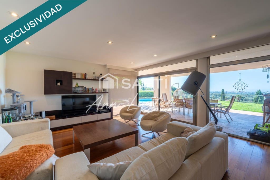5 bedroom Villa for sale in Palau-saverdera - € 875,000 (Ref: 9861732)