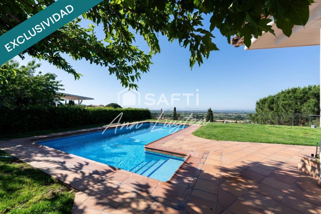 5 bedroom Villa for sale in Palau-saverdera - € 875,000 (Ref: 9861732)