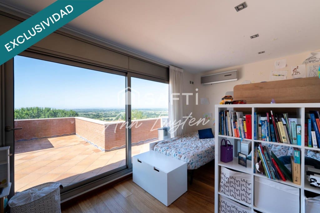 5 bedroom Villa for sale in Palau-saverdera - € 875,000 (Ref: 9861732)