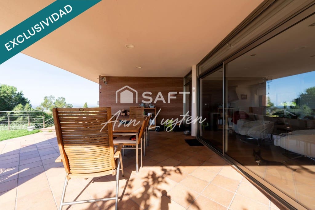 5 bedroom Villa for sale in Palau-saverdera - € 875,000 (Ref: 9861732)