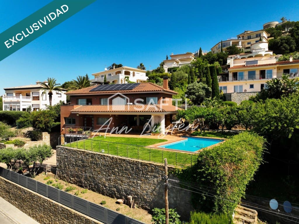 5 bedroom Villa for sale in Palau-saverdera - € 875,000 (Ref: 9861732)