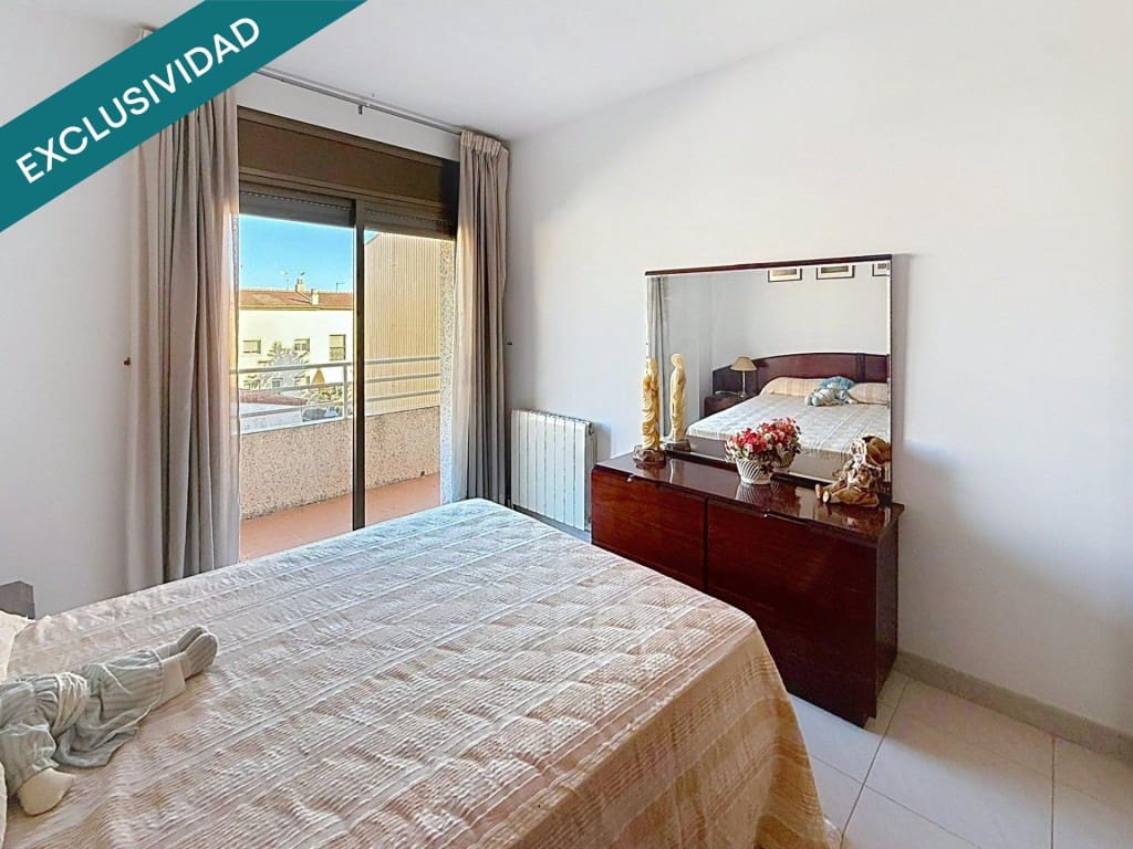4 bedroom Terraced Villa for sale in Vilanova i la Geltru - € 485,000 (Ref: 9861740)