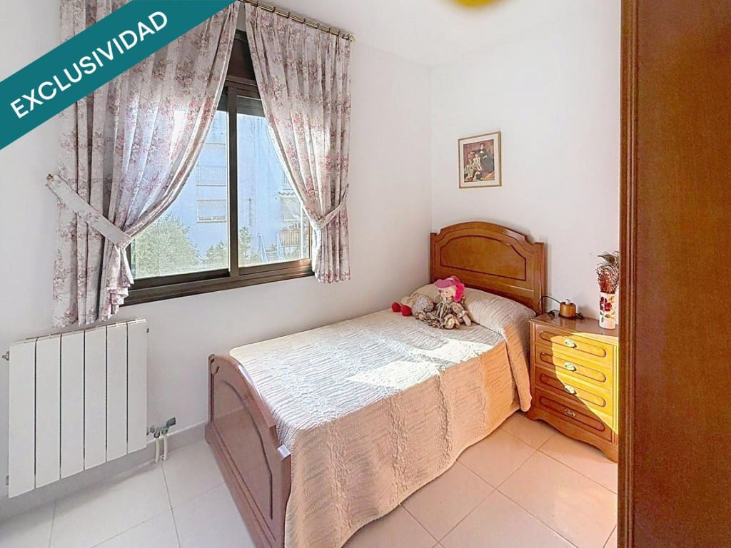 4 bedroom Terraced Villa for sale in Vilanova i la Geltru - € 485,000 (Ref: 9861740)