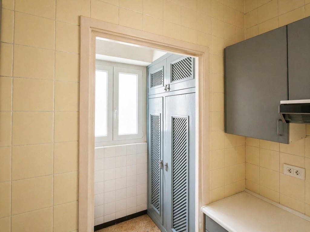 5 slaapkamer Appartement te koop in Palma de Mallorca - € 765.000 (Ref: 9861741)